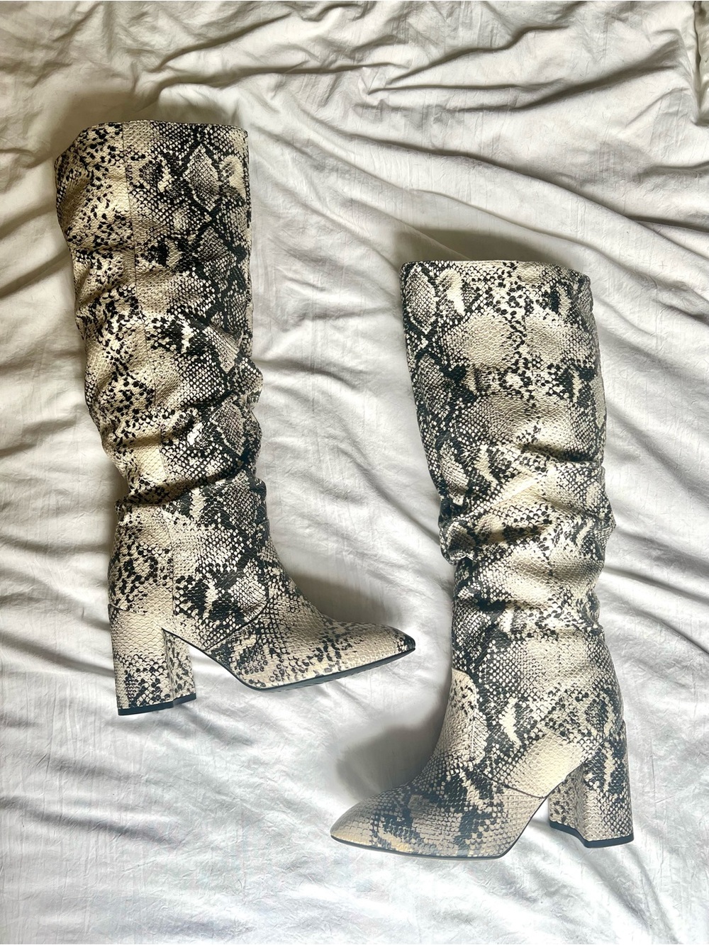 Lulu's White and Black Snake-Print Slouchy Block Heel Boots - Picture 5 of 6